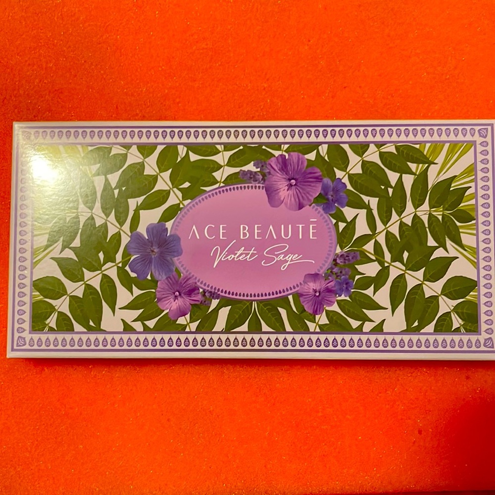 Limited Edition Ace Beaute Violet Sage Eye Shadow Palette